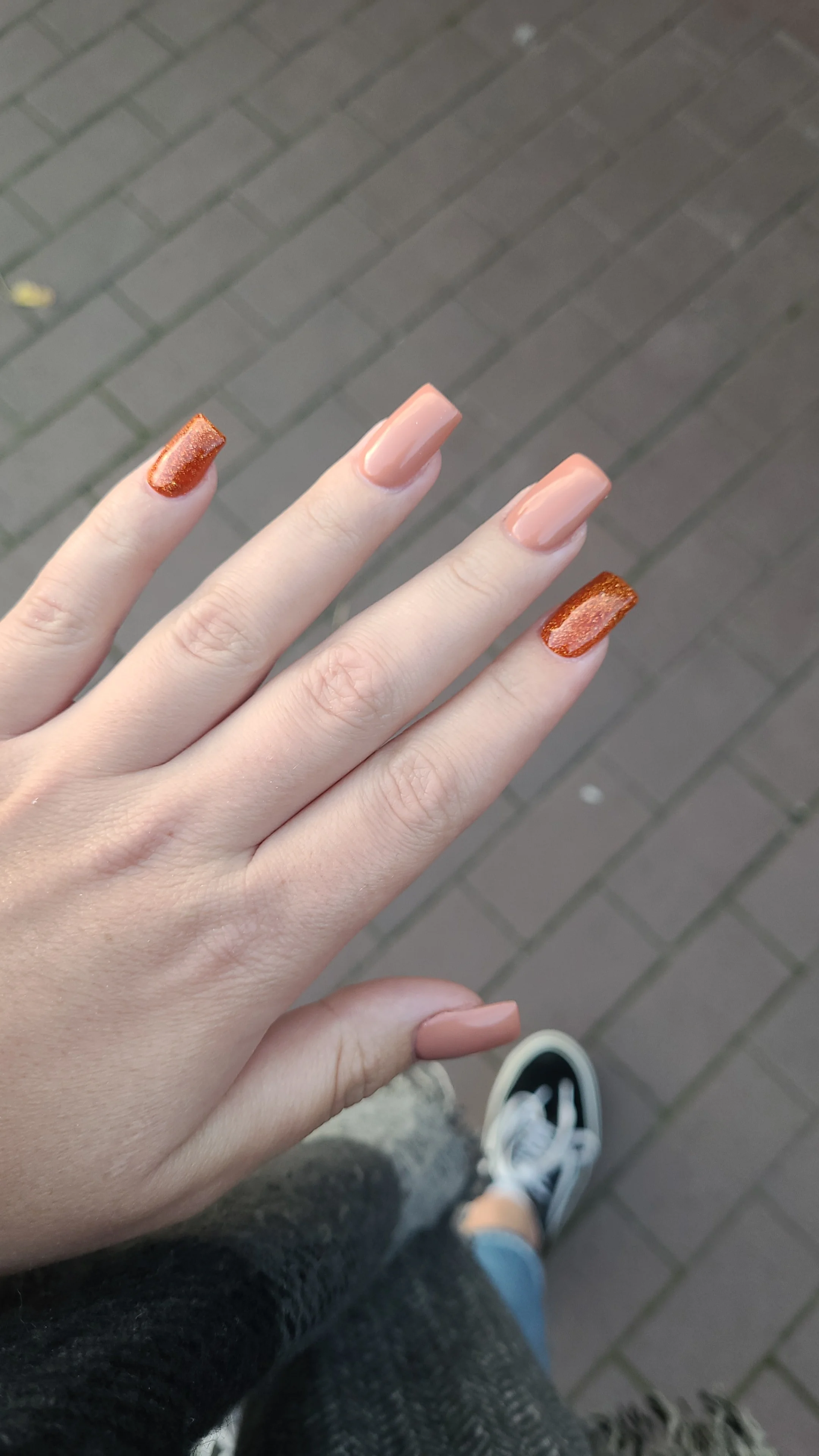 Louisa OnlyFans digital creator lifestyle portrait