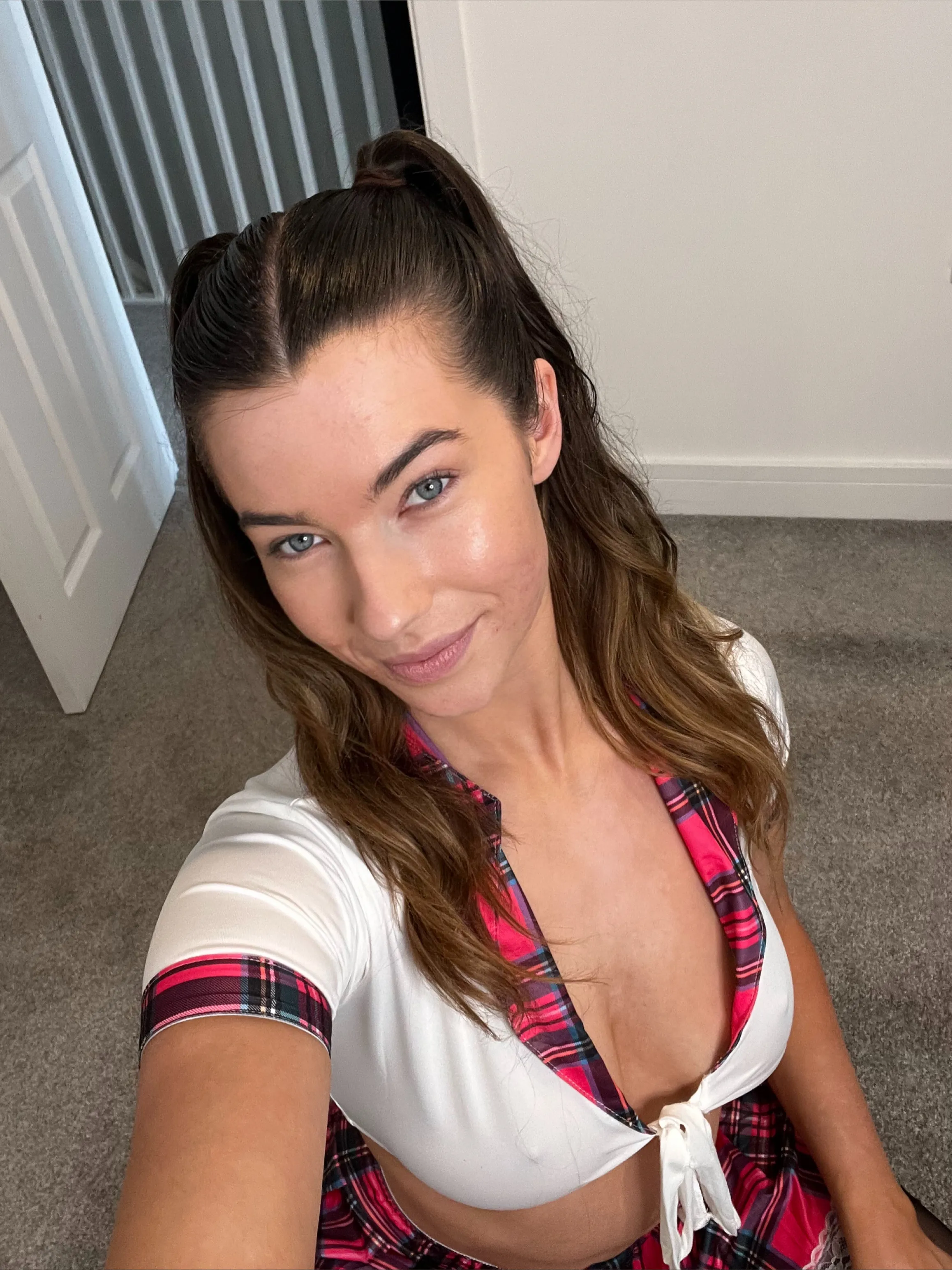 Blue-raze - Content Creator