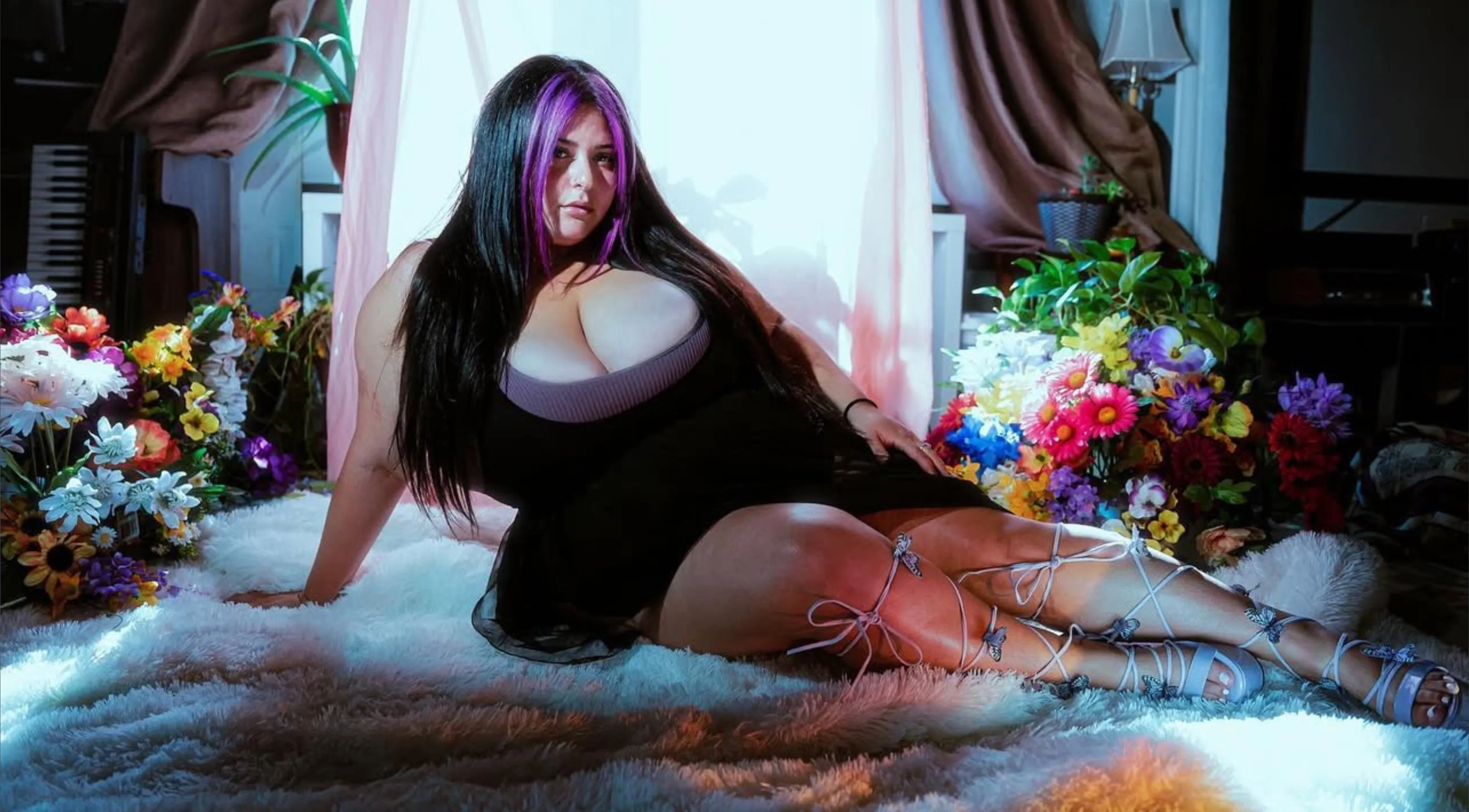 Curvy goddess - Content Creator