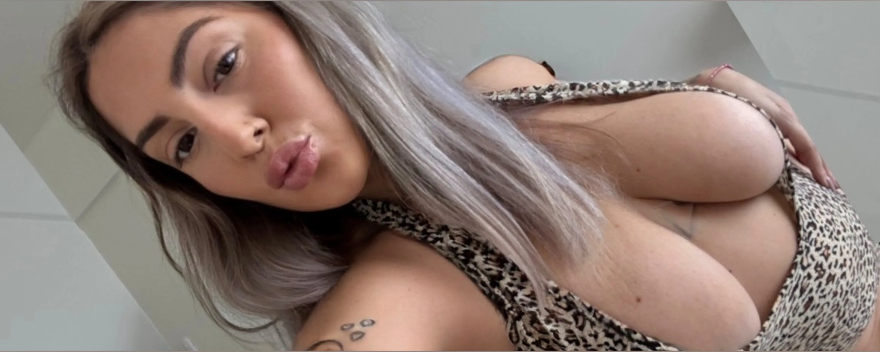 ✨Blondie Big Balloons💕 - Content Creator