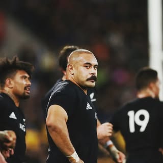 karl_tuinukuafe profile