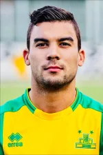 Erik Santos de Gouveia playing football