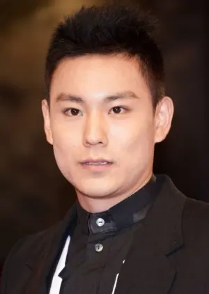 Jayden Yuan posing for a photo