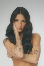 Adelia (adeliaaa) portrait – OnlyFans and social media creator