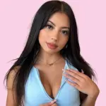 Portrait of digital creator Amara Tsuki, known as amaratsukii