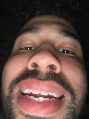 Che Durena, Canadian comedian and digital creator