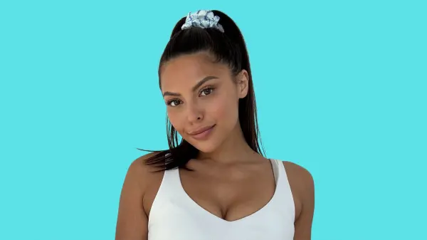KaitlenIRL, OnlyFans creator and social media personality from New Jersey