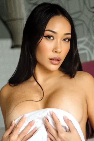 Rebecca Chen, Taiwanese-Canadian digital creator and influencer