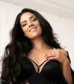 Mads (Zoogirlq) posing in cosplay costume for her social media audience