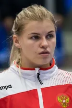 Kristina Kozhokar in action handball
